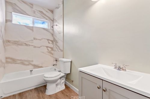 44015 Moccasin Pl, Lancaster CA  93536-6857 exterior