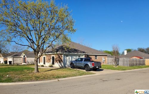 209 Penrose Ln, Temple, TX 76502-5190