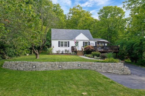 3779 Cooper Rd, Cincinnati, OH 45241-3324