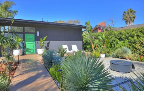 4063 Naranjo Dr, Santa Barbara, CA 93110-1213