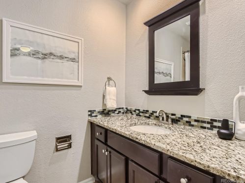 13376 Asbury Dr, Aurora CO  80014-4305 exterior