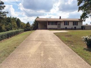 4115 Mecklinburg Dr, Bolivar, TN 38008-6318