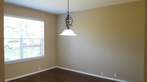 1372 Sweet Gum, Uhland, TX 78640-5948