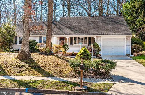 26 Bedford Ter, Blenheim, NJ 08012-2102