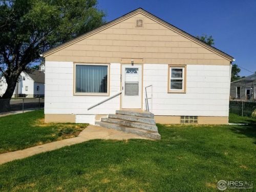 301 Birch Ave, Akron, CO 80720-1534