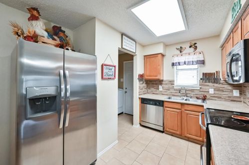 533 Mockingbird Dr, Midlothian TX  76063-1533 exterior