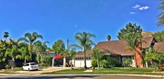 355 Highlander Dr, Riverside, CA 92507-3128