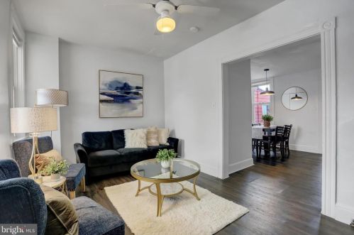 991 Clark St, Lancaster, PA 17602-3201