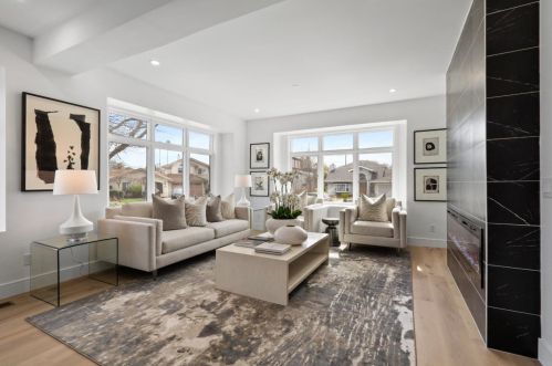 3355 Vernon Ter, Palo Alto, CA 94303-4204
