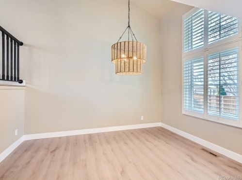 7083 Oneida Cir, Englewood CO  80112-1125 exterior