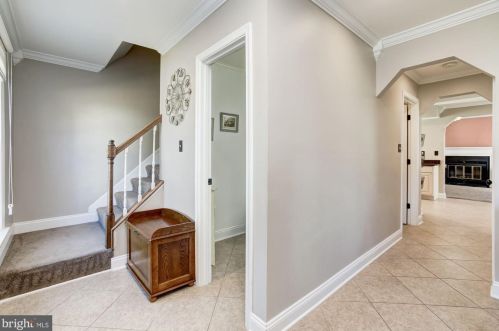 6721 Summer Rambo Ct, Columbia, MD 21045-5405