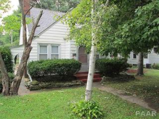 2208 Kellogg Ave, Peoria IL  61604-5532 exterior