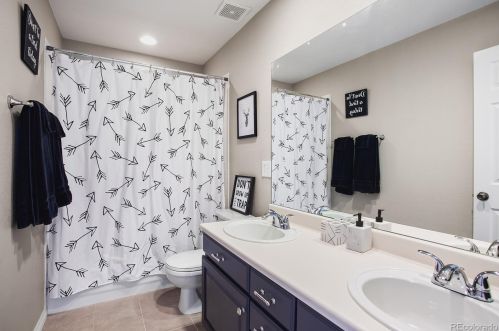 10288 Mica Way, Parker CO 80134-9557 exterior