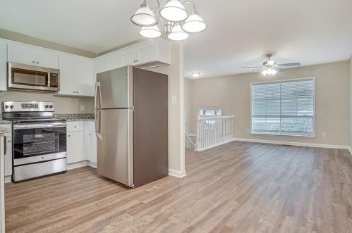 4660 Edwina Ln, Atlanta GA  30331-6802 exterior