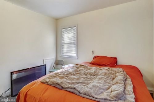 8120 Roanoke Ave, Silver Spring MD 20912-6278 exterior