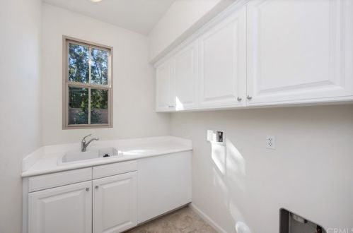 48 Twin Gables, Irvine CA  92620-3506 exterior