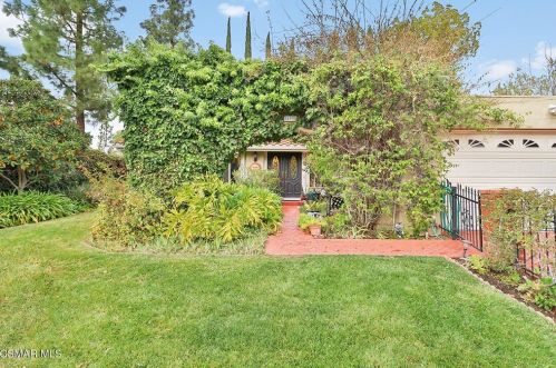 28935 Eagleton St, Calabasas, CA 91301-1755