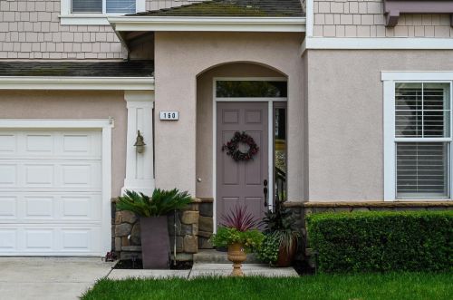 160 Trimble Ct, Gilroy, CA 95020-7639