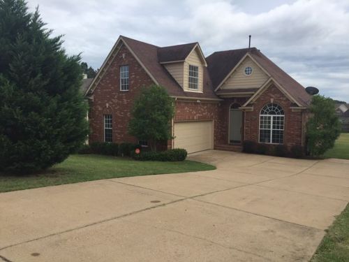 8585 Thor Rd, Cordova, TN 38018-6401