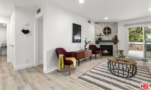 460 Oak St, Glendale, CA 91204-1265