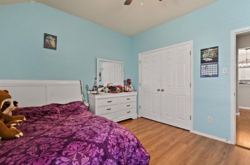 2232 Deniro Dr, Fort Worth TX  76134-4155 exterior