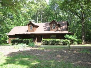 186 Bellewood Dr, Washington, GA 30673-4002
