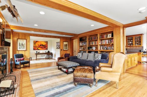 672 Lake Ave, Greenwich CT  06830-3854 exterior