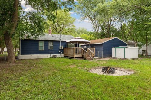 2244 Hillview Rd, Saint Paul MN  55112-1268 exterior