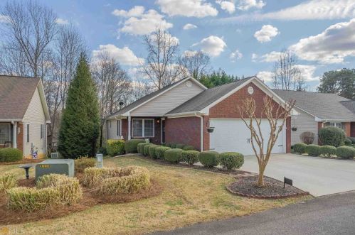 162 Legacy Cir, Demorest, GA 30535-5263