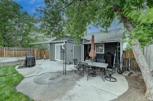 3811 Acoma St, Englewood CO 80110-3604 exterior