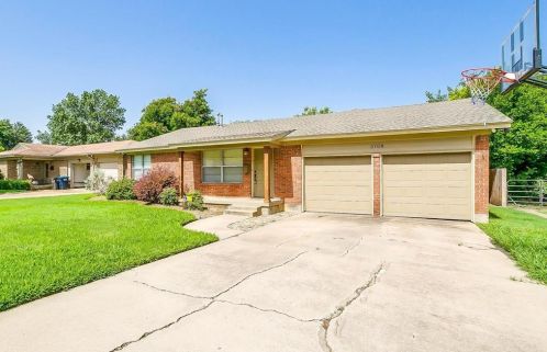3708 Stadium Dr, Fort Worth TX  76109-3710 exterior