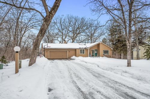 26250 Freeport Ave, Columbus, MN 55092