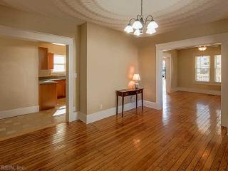 1226 27th St, Norfolk, VA 23508-2410
