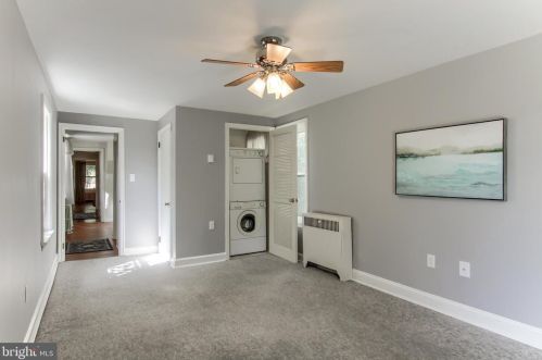 251 Hanover St, Carlisle PA  17013-1928 exterior