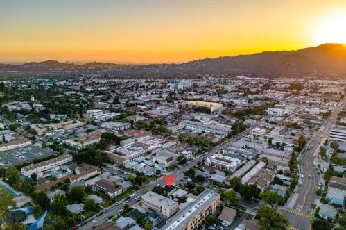 1120 Boynton St, Glendale CA  91205-2828 exterior