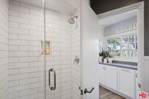958 Mountain St, Glendale CA  91202-1046 exterior