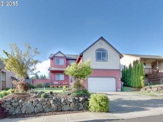 360 6th St, Willamina, OR 97396-9634