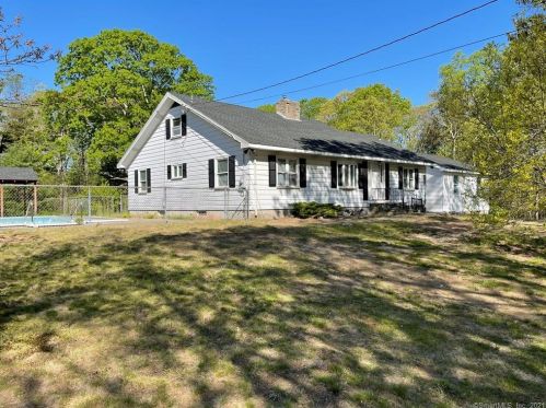 308 Liberty Hwy, Putnam, CT 06260-2717