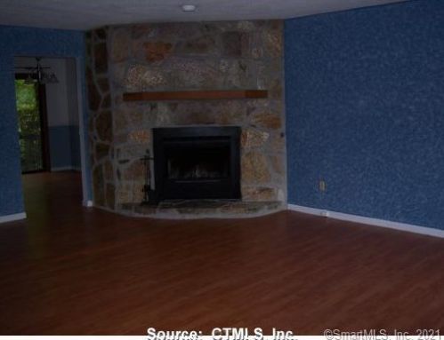 223 Flanders Rd, Niantic CT  06357-1239 exterior