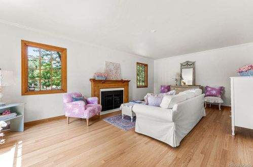 1066 Bonnie Brae Blvd, Denver CO  80209-5135 exterior