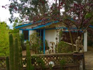 600 Lobos St, Monterey, CA 93940-2017