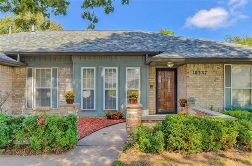 10337 Leicester Dr, Yukon, OK 73099-7811