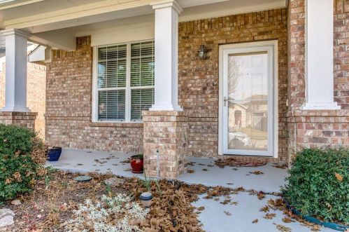 9228 Conestoga Dr, Fort Worth TX  76131-3104 exterior