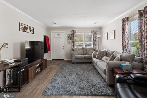 437 Mill Race Rd, Carlisle PA  17013-2533 exterior