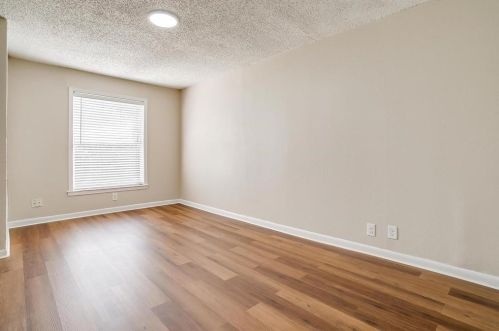 5112 Sabelle Ln, Fort Worth TX  76117-2438 exterior