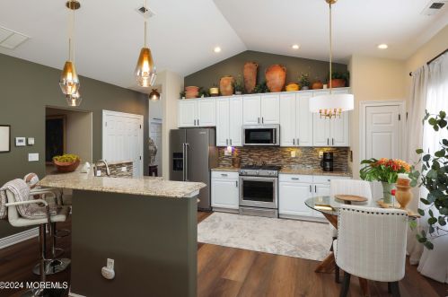 13 Wycliffe Dr, Lakehurst NJ  08759-6165 exterior