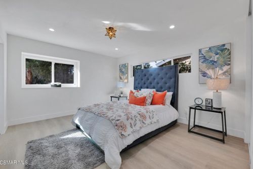 3096 Reservoir Dr, Simi Valley CA  93065-1001 exterior