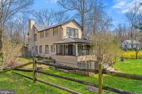 2288 Scuffleburg Rd, Delaplane, VA 20144-1828