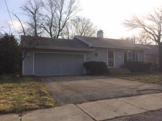 509 Stewart Ave, Bull Valley, IL 60098-3870