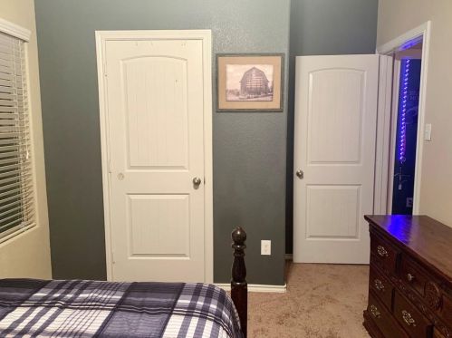 2513 Clarks Mill Ln, Fort Worth TX  76123-2621 exterior